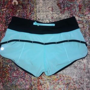 baby blue and black lululemon shorts 🖤💙